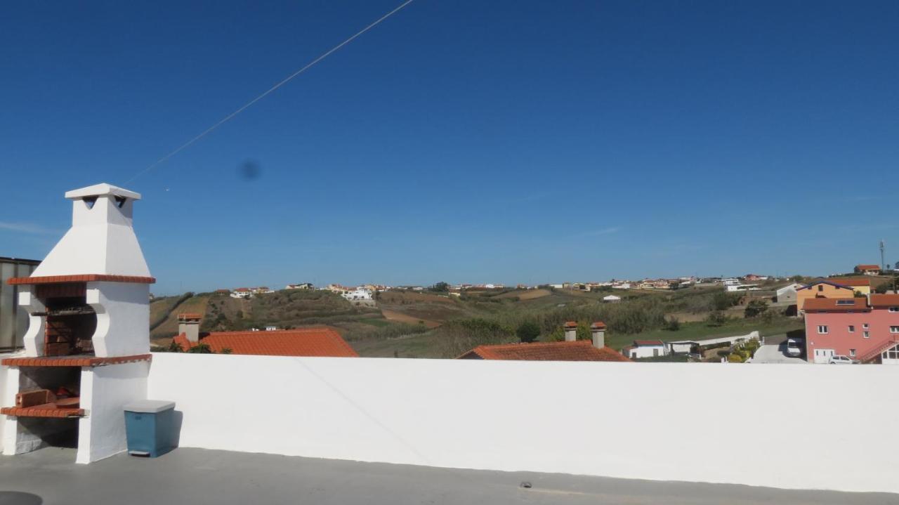 Casa Do Vicente, Localizada A 1.7Km Da Praia. Ribamar  Esterno foto